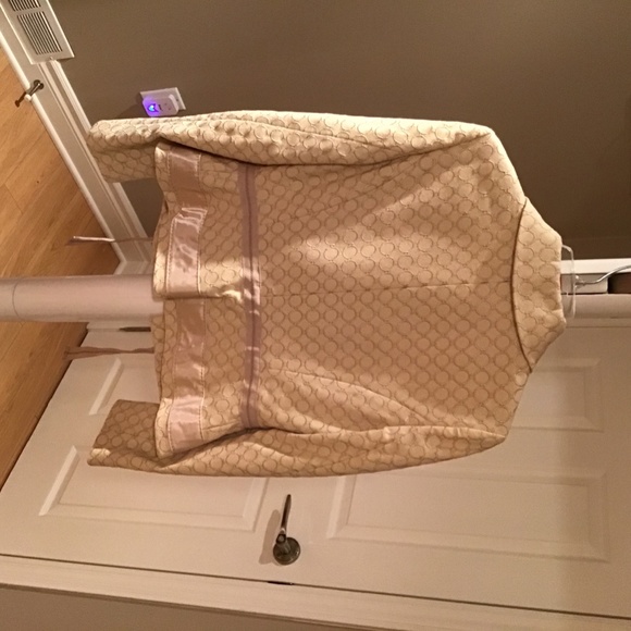 Classic dress with matching jacket - Picture 7 of 7